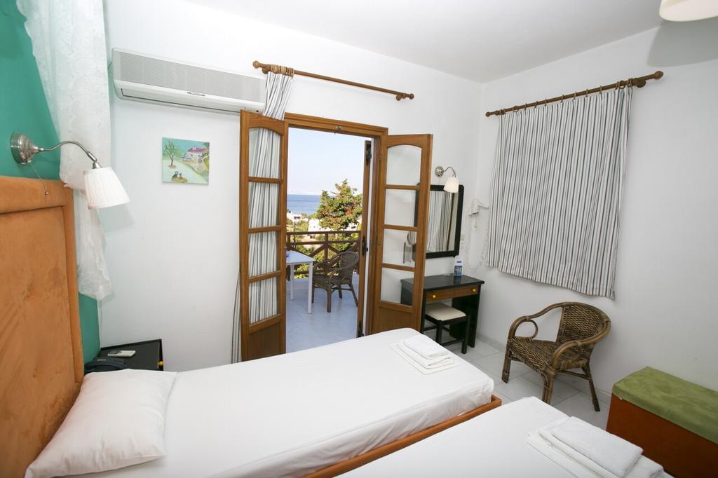 Aparthotel Azolimnos Bay Exterior foto